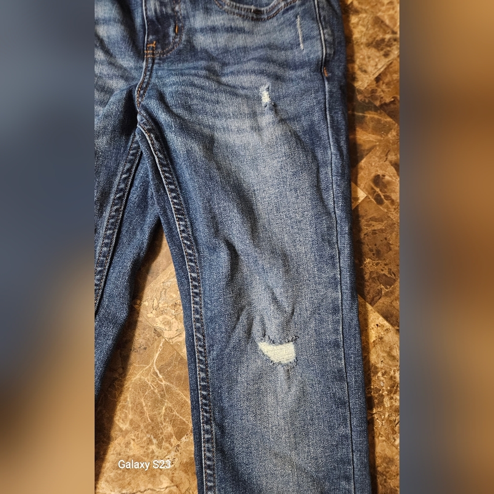 WONDER NATION Boy's Distressed Denim Blue Jeans, 8 Slim - Picture 3 of 8